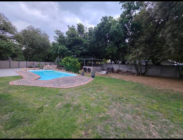 4 BEDROOM HOUSE FOR SALE IN SASOLBURG EXT 11